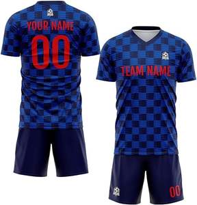 Conjunto de camisetas de fútbol personalizadas con sublimación completa para hombre, kit de camisetas de color verde, uniformes de árbitro de fútbol para hombre - Product Image 3