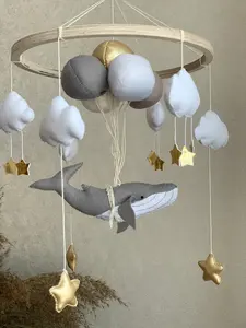 トレンド製品新着フェルトベビーモバイル小売カスタム回転ソフトベビーモバイルフェルトクジラと雲 - Product Image 2