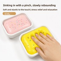 Scatola Regalo Torta Gelato Realistica in PU, Giocattolo Antistress a Lenta Risalita, Squishy per Decompressione, Novità per Ragazzi e Ragazze dai 14 Anni in su