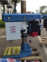 Nouveau modèle de servomoteur automatique multi-axes Système CNC Perceuse d'établi Perceuse automatique CNC