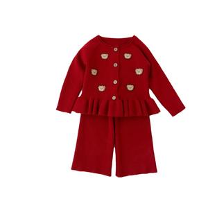 Ensemble de vêtements pour enfants Style coréen automne <span class=keywords><strong>pull</strong></span> costume doux ours à manches longues Cardigan pantalons décontractés pour bébé filles - Product Image 4