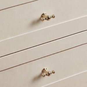 Puxador de Porta de Armário em Formato T Estilo Francês Minimalista H59 Latão PVD Dourado Furo Único para Gaveta de Guarda-Roupa e Toucador - Product Image 2