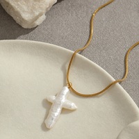 KITI Collier Pendentif Croix Unique en Acier Inoxydable Étanche Plaqué Or 18K PVD Bijoux de Mode Côtier pour Femme
