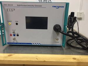 Üç fazlı çok fonksiyonlu Test jeneratörü ESD EFT ve dalgalanma IEC 61000-4 - Product Image 2