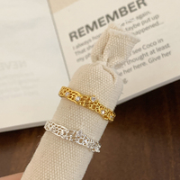 Messing Echtvergoldeter Offener Manschettenring Unregelmäßige Hohle Spitzenstruktur mit Zirkonia-Besatz Fingerring Damen Vintage Modeschmuck