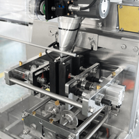 Machine d'emballage VFFS à commande servo pour granulés, idéale pour l'emballage de sucre en bâtonnets, déshydratants, noix, haricots et petits sachets