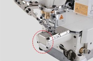 Machine à coudre à emboîtement à petit cylindre Jack 8670 avec coupe de fil automatique couture d'emballage de bord rugueux - Product Image 4