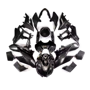 Kit carénages <span class=keywords><strong>de</strong></span> <span class=keywords><strong>carrosserie</strong></span> moto motif fibre <span class=keywords><strong>de</strong></span> carbone siège solo double siège pour Ducati streetfighter v4s - Product Image 4