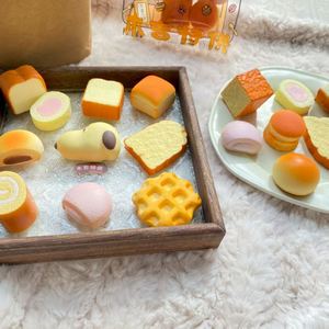2026 Serie de Mini Encantos Realistas de Panadería, Juguetes Blandos de PU de Lenta Recuperación para Niños y Adultos Unisex 14+ Alivio del Estrés Venta al por Mayor - Product Image 2