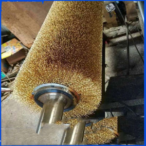 Rouleau de <span class=keywords><strong>brosse</strong></span> <span class=keywords><strong>métallique</strong></span> en acier inoxydable de 200MM fourni par le fabricant pour l'élimination de la rouille - Product Image 3