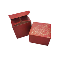 FUSSEN Vente en gros de boîtes cadeaux en carton rigide texturé rouge avec logo personnalisé, boîte d'emballage pour bijoux de mariage avec motif floral en feuille d'or