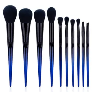 10 adet ücretsiz örnek plastik saplı güzellik fondoten allık kaş makyaj fırçası seti Logo gökkuşağı mavi makyaj fırça setleri