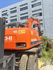 Excavadora Hitachi EX100WD Usada en Excelentes Condiciones con Pocas Horas de Uso, Excavadora de Cadenas para Carga de Alta Eficiencia - Product Image 5