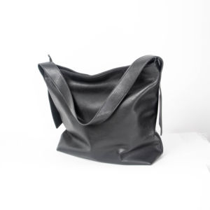 กระเป๋าสะพายไหล่ผู้หญิงหนังวัวแท้สีดำลายเรขาคณิตย้อนยุค ยี่ห้อจุนซิง ปิดด้วยซิป แฟชั่นทุกฤดูกาล - Product Image 4