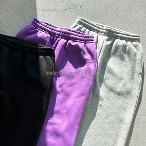 Pantalon de survêtement personnalisé en molleton bouclette épais de haute qualité pour homme – Coupe décontractée, jambe droite, style jogging - Product Image 2
