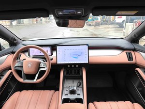 BYD Song L EV Carga Rápida Venta al por Mayor Volante a la Izquierda Transmisión Automática Cuero Turbo R20 Acura Aleación de Aluminio para Mamás Coches Usados - Product Image 6