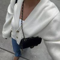 Européen américain décontracté chaud à manches longues couleur unie tricoté Cardigan automne simple boutonnage Offre Spéciale pull avant Logo bouton