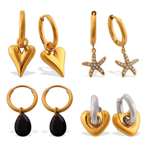 Pendientes de aro de aleación de zinc con forma de corazón y dijes de circonita para fiestas, joyería de moda. - Product Image 5