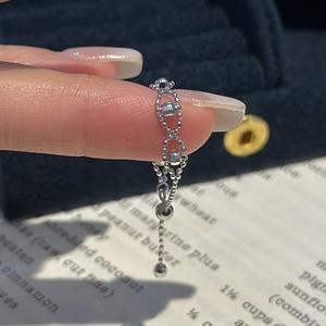 Anillo de Plata de Ley S925 con Perla, Diseño de Nicho, Estilo Antiguo, Simple y Moderno, con Cuentas Deslizantes, Artesanía Italiana - Product Image 1