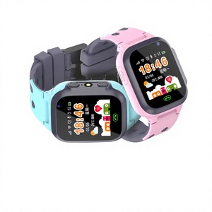 Smartwatch per Bambini delle Scuole Elementari, Design Quadrato, Cinturino in Silicone, Display TFT Touch Screen, Funzione Foto e Chat - Product Image 4