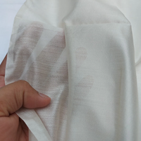 Tissu en soie Muga 100% sans cruauté, léger, à séchage rapide, résistant aux plis, tissé et teint, brodé pour les saris unis pour femmes