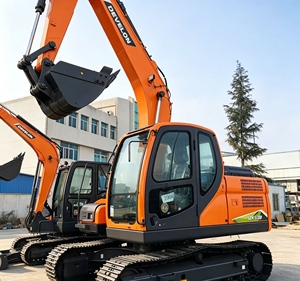 รถขุดตีนตะขาบ DX130 ขนาด 13 ตัน เครื่องขุดไฮดรอลิกสำหรับงานก่อสร้างและเหมืองแร่ - Product Image 1