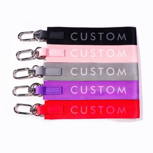 Porte-clés personnalisé en nylon tressé avec logo brodé sur tissu sportif de haute qualité et mousqueton, sangle courte pour poignet - Product Image 1