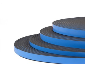 Ruban adhésif en mousse double face pour fenêtres en PVC, ruban d'espacement, bande d'étanchéité en mousse, mousse CR haute densité pour l'étanchéité des fenêtres et des portes, isolation - Product Image 1