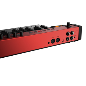 Teclado controlador MIDI profesional MIDIPLUS X8 Pro II de 88 teclas con 128 timbres, escala inteligente, Pitch Bend, tira táctil y pantalla OLED - Product Image 4