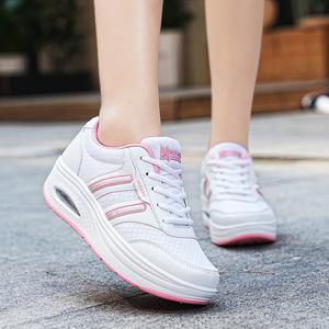 New Women's Spring <strong>Sneakers</strong> Mesh Breathable Casual Shoes Thick <strong>Sole</strong> Travel Shoes - Product Image 4