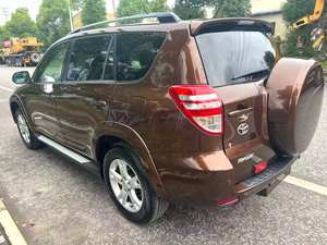 Toyota <span class=keywords><strong>RAV4</strong></span> 2.4 Luxury <span class=keywords><strong>Sport</strong></span> <span class=keywords><strong>Edition</strong></span> Automatique 2012 - SUV d'occasion en stock, livraison rapide - Product Image 6