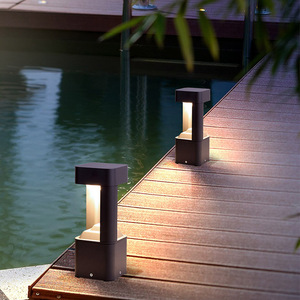 Luminaria de Jardín Pequeña de 150*300mm de Diámetro, Cuerpo de Aluminio, Lámpara LED Moderna para Exteriores en Venta - Product Image 1