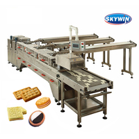 Machine automatique à biscuits à la crème au chocolat à deux voies et deux couleurs, machine à biscuits sandwich, machine d'emballage de biscuits