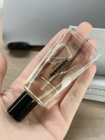 Nouveau design de tube cosmétique en verre en forme de dentifrice, flacon d'huile essentielle de 10 ml avec bille roulante