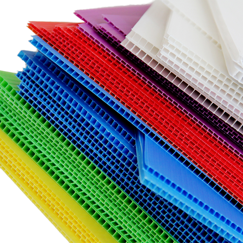 White PP Corrugated Sheet Waterproof Customized