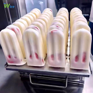 Congelador de helados de seis moldes marca WICE, diseño de acero inoxidable, bajo mantenimiento, gran inversión para su negocio comercial de helados. - Product Image 1