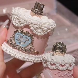 Perfume Exclusivo para Mujer Flower Knows the Sweetie Bear con Fragancia Floral y Afrutada Cremosa, Perfume en Forma de Pastel - Product Image 2