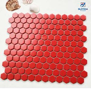 Los Últimos Azulejos Hexagonales <span class=keywords><strong>de</strong></span> Cerámica <span class=keywords><strong>de</strong></span> Color Rosa Mixto se Centran <span class=keywords><strong>en</strong></span> <span class=keywords><strong>Paredes</strong></span> <span class=keywords><strong>Interiores</strong></span> y Mosaicos <span class=keywords><strong>de</strong></span> Piso <span class=keywords><strong>en</strong></span> Foshan - Product Image 5