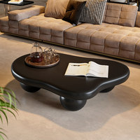 Table basse en bois style nuage crémeux à pattes sphériques |   Utilisation domestique dans le salon |   Petit format idéal pour les appartements - Forme irrégulière