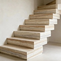Marches d'escalier en travertin naturel découpées sur mesure pour projets de villas et design d'intérieur de luxe, à prix abordable