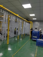 Ligne de revêtement UV automatique à commande PLC, machine de pulvérisation UV pour meubles en bois et plastique