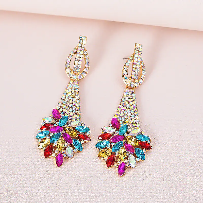 Grosir Pabrik anting-anting Juntai bunga kristal anting-anting gantung geometris berlian imitasi warna-warni untuk wanita