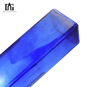 Botella de vidrio de 700ml con etiqueta personalizada para <span class=keywords><strong>whisky</strong></span> <span class=keywords><strong>precio</strong></span> competitivo botellas de vidrio vacías para <span class=keywords><strong>whisky</strong></span> - Product Image 3