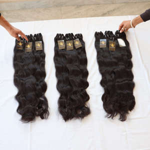 Vente en gros de paquets de cheveux vierges indiens, paquets de cheveux humains à vagues profondes, paquets de cheveux brésiliens bruts droits bouclés - Product Image 3