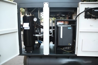 Compresseur d'air rotatif industriel à vis 7,5 kW 8 bars refroidi par air avec moteur et sécheur à entraînement direct
