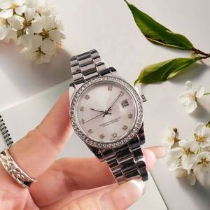 Reloj de Cuarzo para Hombre con Caja de Aleación de 40 mm y Correa de Silicona - Diseño de Dibujos Animados - Product Image 4