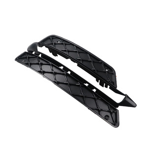 Mercedes-Benz W204 Front Bumper Grille Vent Cover <b>Plastic</b> Bright Trim Left Right Pair - Product Image 2