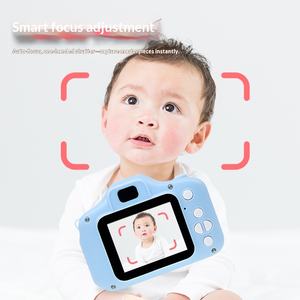 Mini Cámara Portátil de Doble Lente para Niños con Pantalla IPS de 2.0 Pulgadas, Modo Ráfaga y Temporizador de Juego, Sensor CCD para Tomar Fotos y Videos - Product Image 3