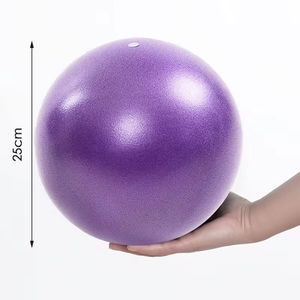 ลูกบอลโยคะ PVC สำหรับออกกำลังกาย พกพาสะดวก ขนาด 22 ซม. หลายสี เหมาะสำหรับยิมนาสติก พิลาทิส ฟิตเนส ออกกำลังกายที่บ้าน - Product Image 2