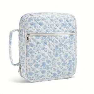 Bolsos Tote Casuales Florales con Múltiples Bolsillos y Monograma, Fundas para Biblias Acolchadas con Bordado Personalizado y Patchwork - Product Image 4